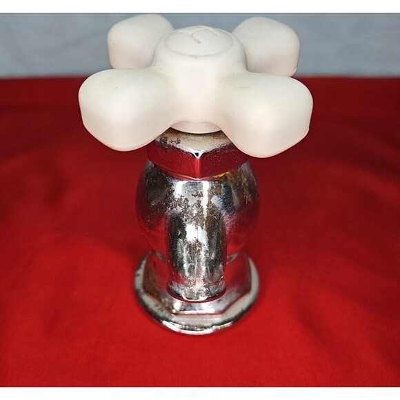 Avon Faucet Cologne Bottle Just A Twist Sweet Honesty VTG Silver Color Not Full - Picture 6 of 15